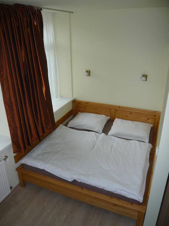 Apartmany Liska Mlade Buky Bilik gambar