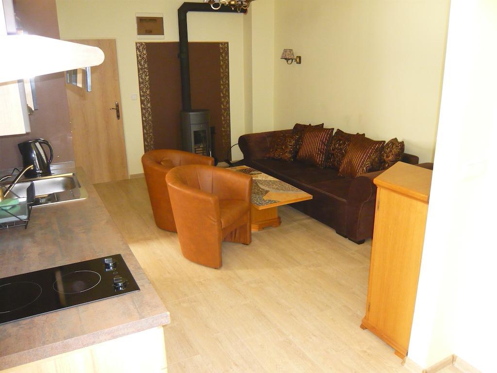 Apartmany Liska Mlade Buky Bilik gambar